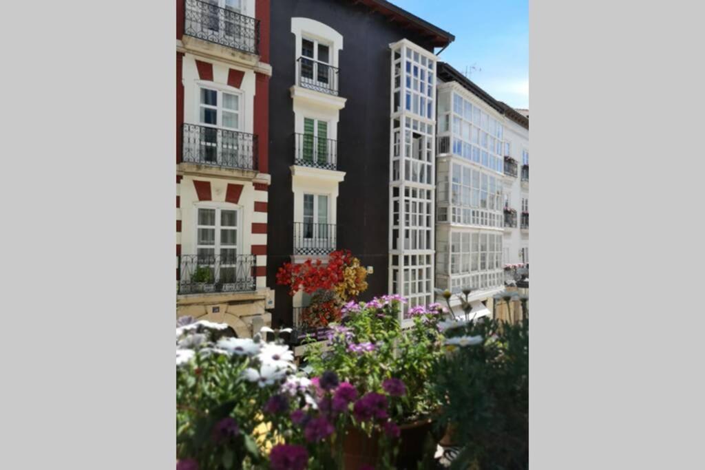 Tu Hogar En El Camino. Burgos Centro. Vut. Wifi Apartment Екстериор снимка
