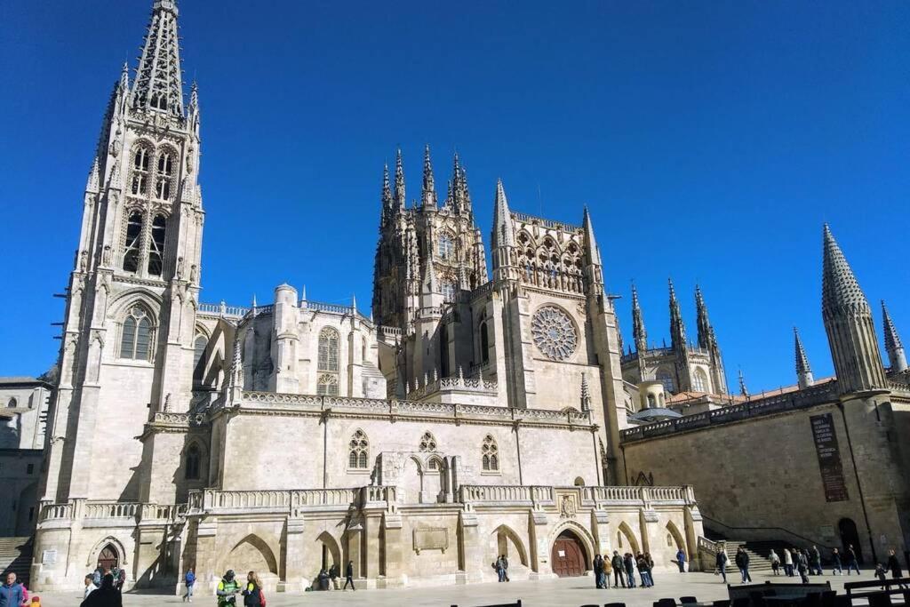 Tu Hogar En El Camino. Burgos Centro. Vut. Wifi Apartment Екстериор снимка