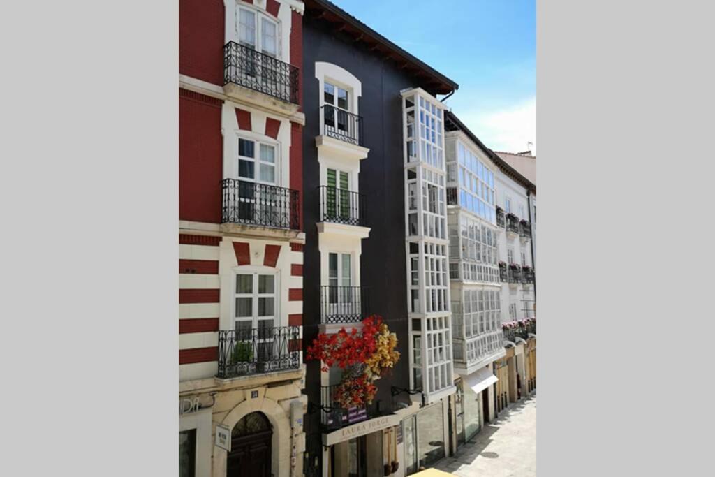 Tu Hogar En El Camino. Burgos Centro. Vut. Wifi Apartment Екстериор снимка